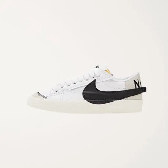 BLAZER LOW 77' JUMBO WHITE BLACK SAIL