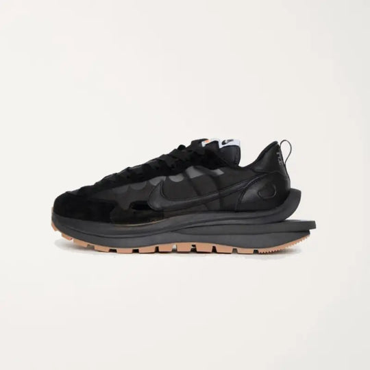VAPORWAFFLE SACAI BLACK GUM