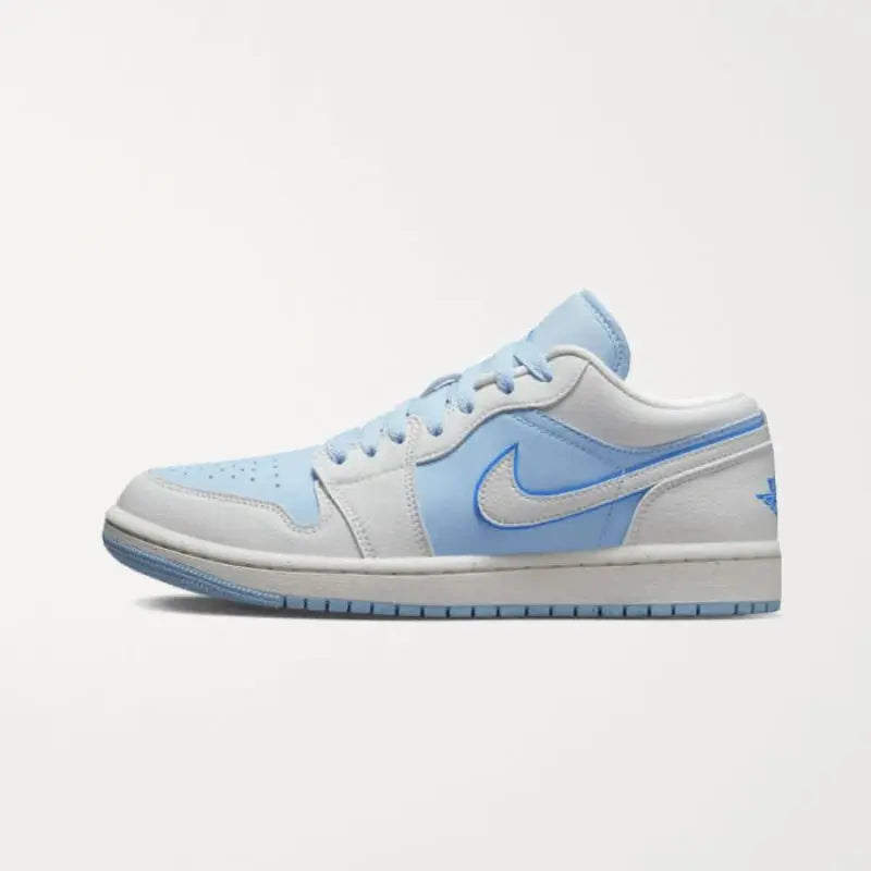 AIR JORDAN 1 LOW SE REVERSE ICE BLUE (W) Chemtov Chemtov-shop It was all a dream