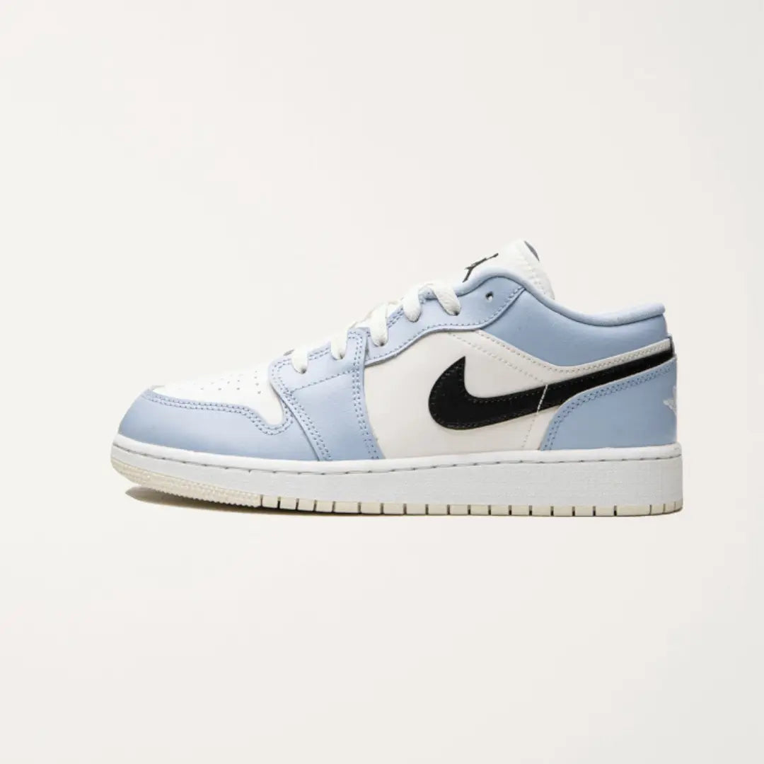 AIR JORDAN 1 LOW ICE BLUE BLACK (GS) Chemtov Chemtov-shop achetez les meilleures sneakers & streetwear