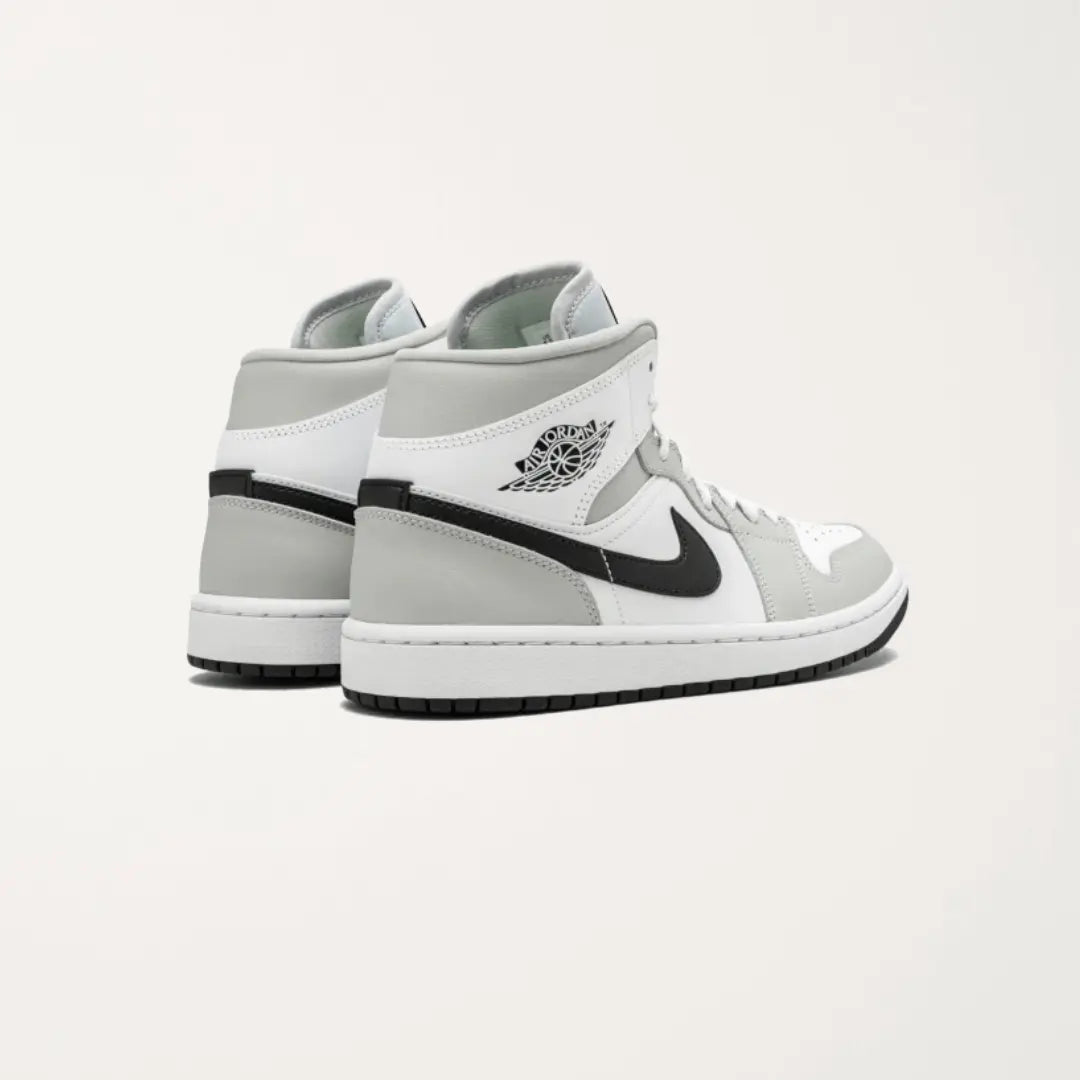 AIR JORDAN 1 MID WHITE LIGHT SMOKE GREY (W) Chemtov-shop Chemtov-shop achetez les meilleures sneakers & streetwear