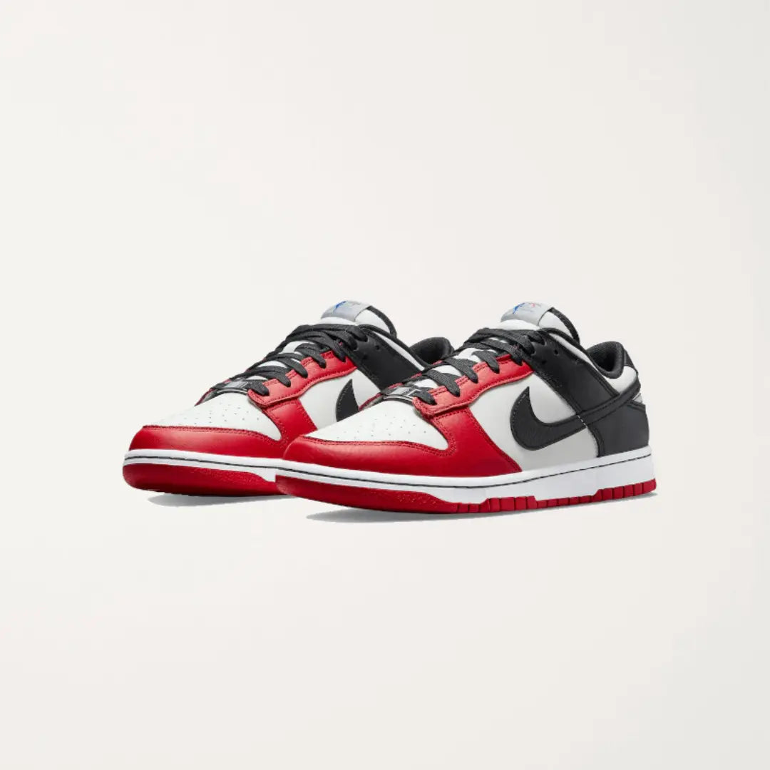 DUNK LOW NBA 75TH ANNIVERSARY CHICAGO BULLS (PS) Chemtov-shop Chemtov-shop achetez les meilleures sneakers & streetwear
