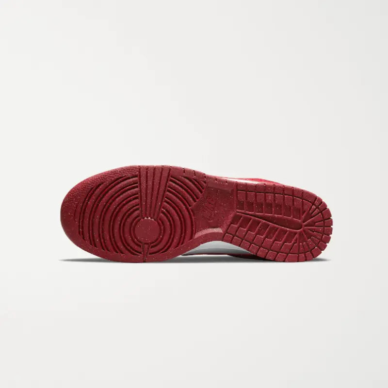 DUNK LOW NEXT NATURE GYM RED (W) Chemtov-shop Chemtov-shop achetez les meilleures sneakers & streetwear