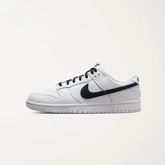 DUNK LOW REVERSE PANDA