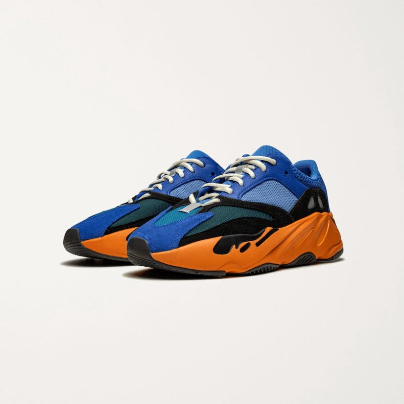 YEEZY 700 BRIGHT BLUE Chemtov-shop