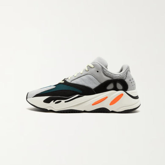 YEEZY 700 WAVE RUNNER SOLID GREY