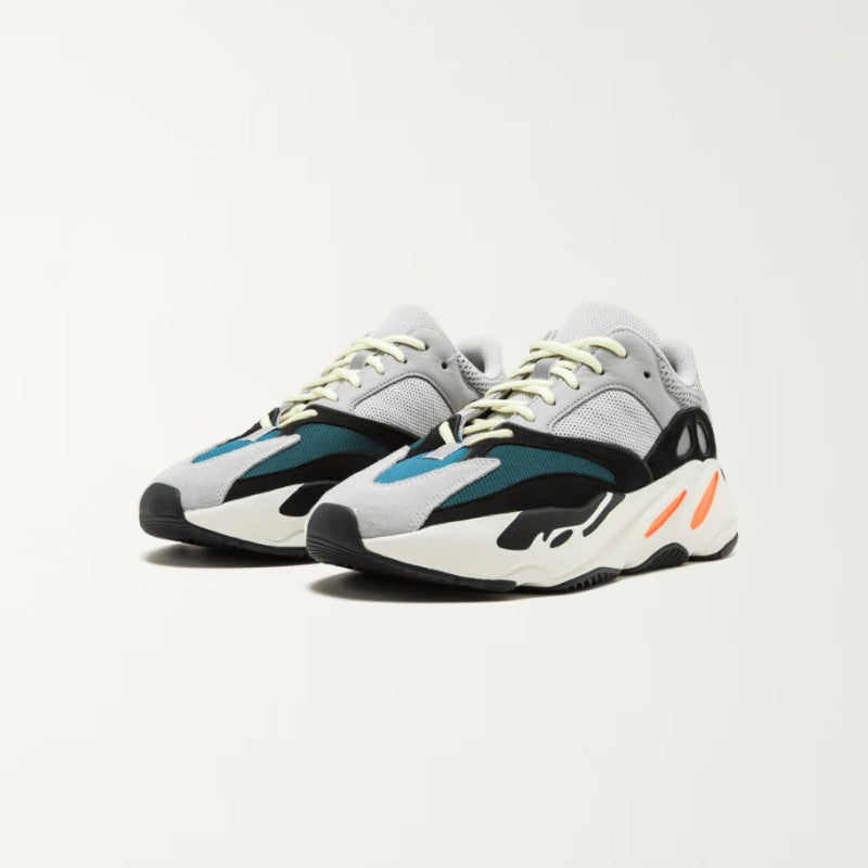 YEEZY 700 WAVE RUNNER SOLID GREY Chemtov-shop