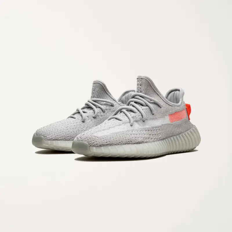 YEEZY BOOST 350 V2 TAIL LIGHT Chemtov-shop Chemtov-shop achetez les meilleures sneakers & streetwear