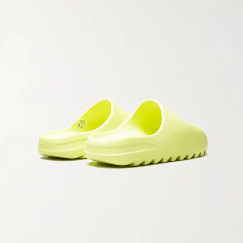 YEEZY SLIDE GLOW GREEN Chemtov-shop Chemtov-shop achetez les meilleures sneakers & streetwear